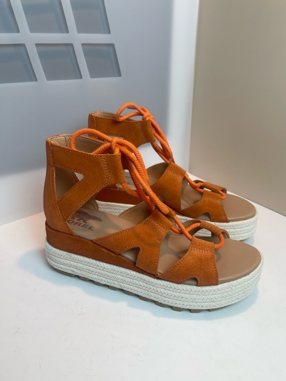 Sorel Cameron Flatform Lace Up Espadrille Sandals Orange Suede Women’s 6.5